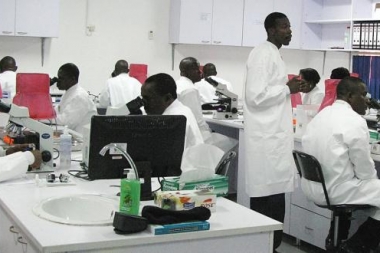 Laboratoire d'analyses chimiques en Afrique